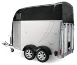 Humbaur Xanthos Aero 2700 Aerodynamischer Bug | EquiDrive® PLUS Fahrwerk – Bild 2