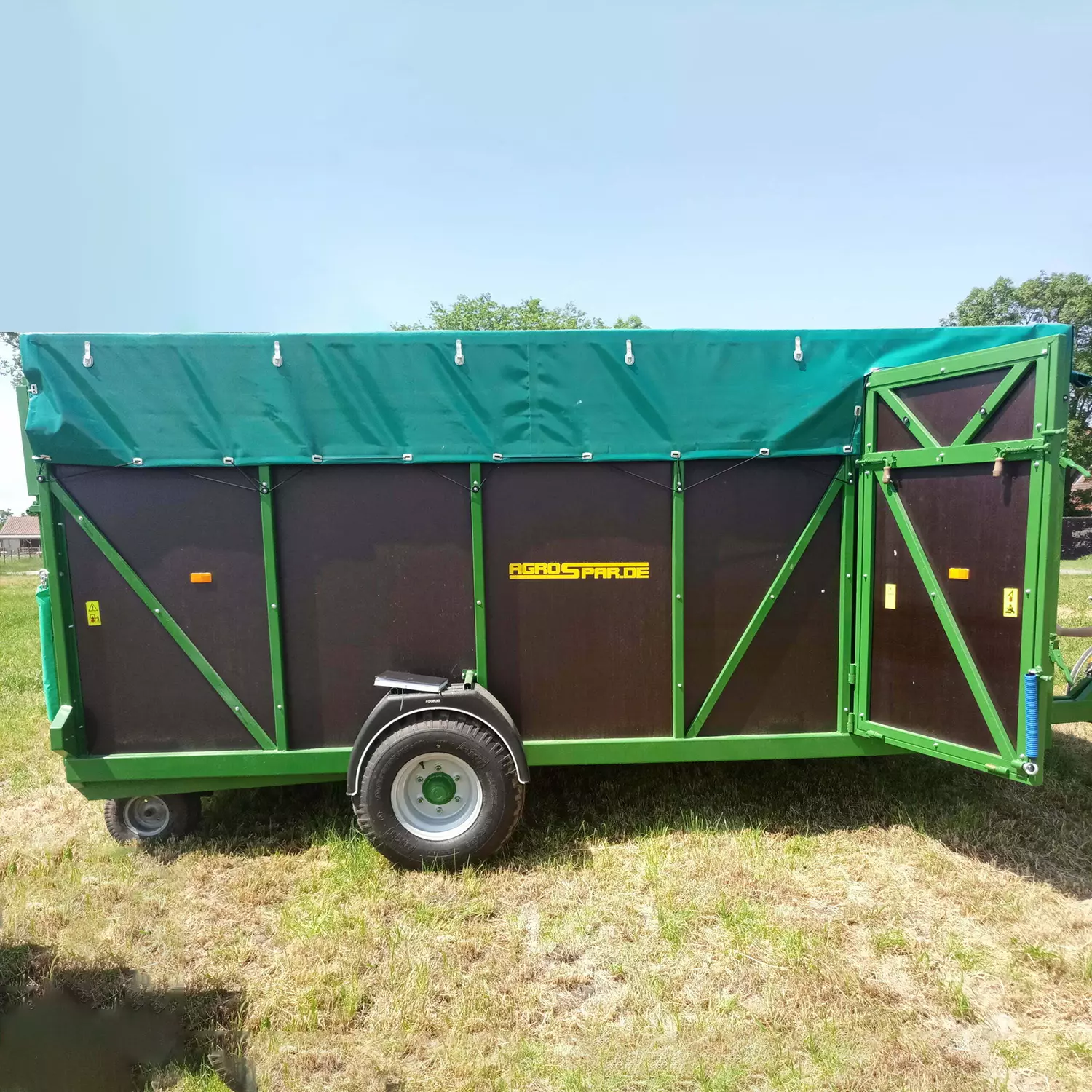 d57c3910d36def0f811078b484fd8530.webp Viehanhänger 6m x 2m – Bild 1