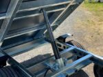 Kipper Saris K1 276 150 2700 kg mit Handpumpe – Bild 7