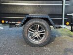 Kofferanhänger TPV KT-EB2 VS Plus Offroad Anhänger - Deckel Schwarz – Bild 3