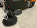 Daewoo DAS100 Kehrmaschine mit Kabine – Bild 9